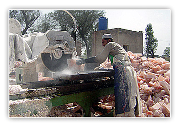 Salt lamp lathe shaping