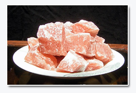 Himalayan salt wall spa room